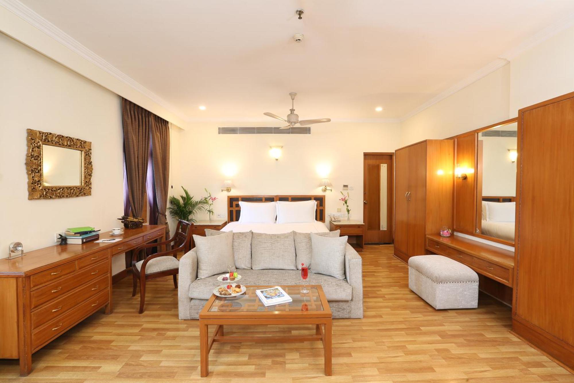 Ambassador, New Delhi - Ihcl Seleqtions Hotel Ngoại thất bức ảnh A suite at the Taj Bengal