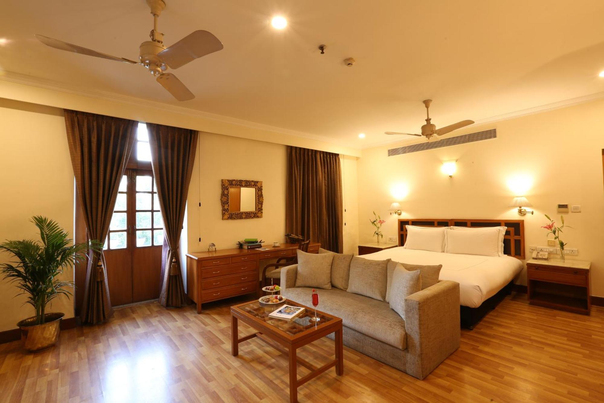 Ambassador, New Delhi - Ihcl Seleqtions Hotel Ngoại thất bức ảnh