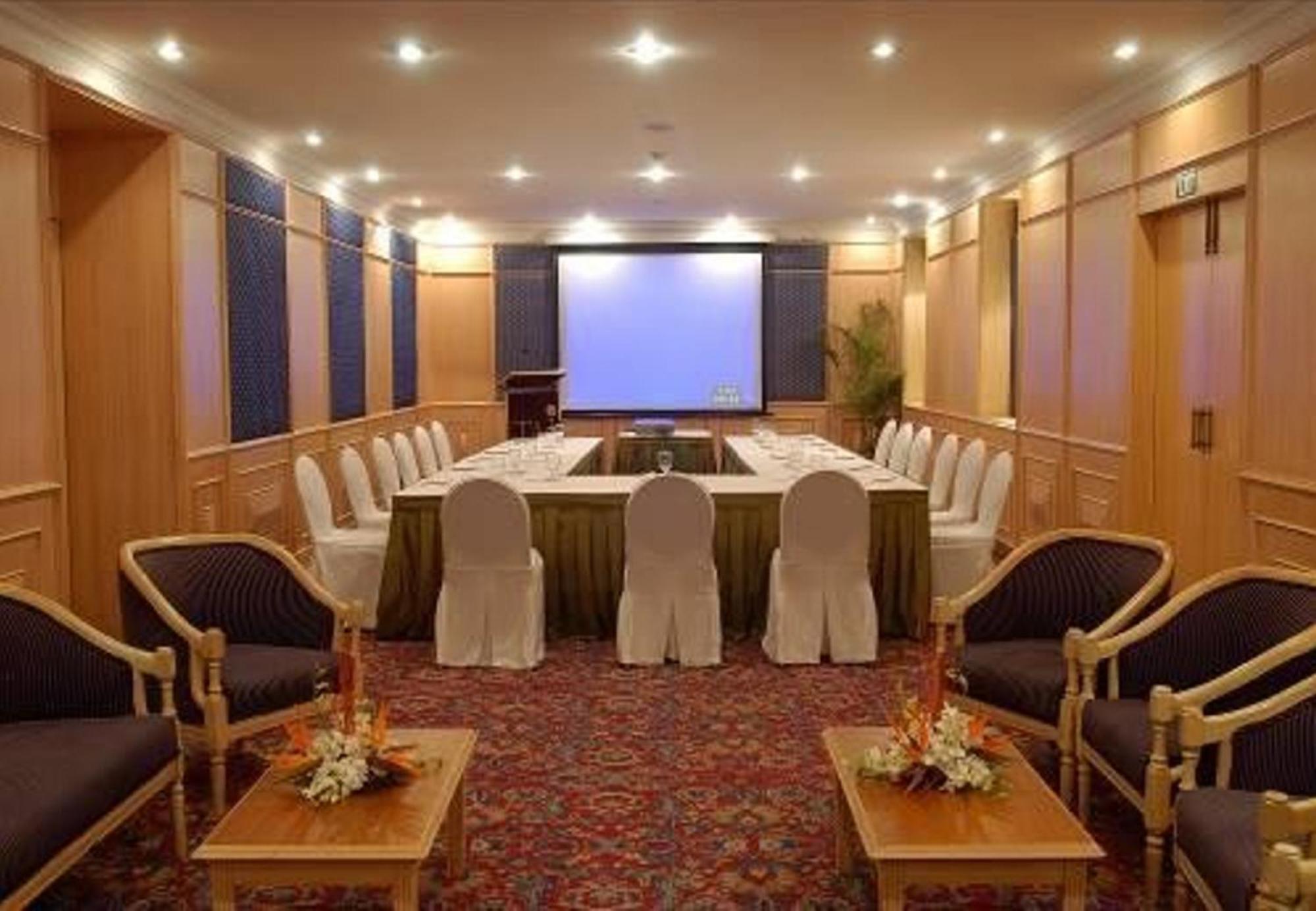 Ambassador, New Delhi - Ihcl Seleqtions Hotel Ngoại thất bức ảnh Meeting room
