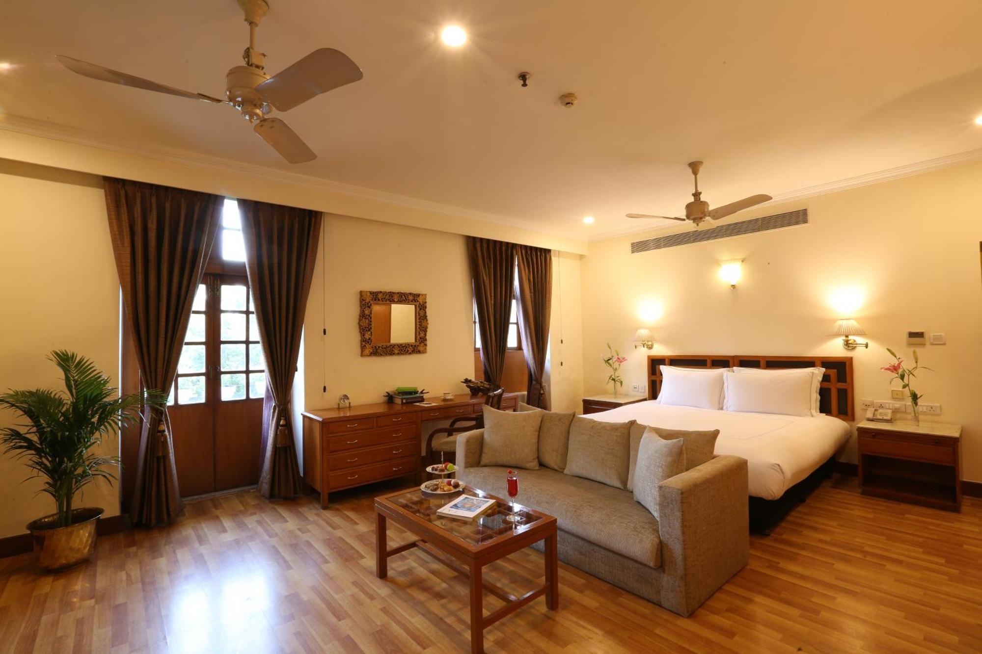 Ambassador, New Delhi - Ihcl Seleqtions Hotel Ngoại thất bức ảnh