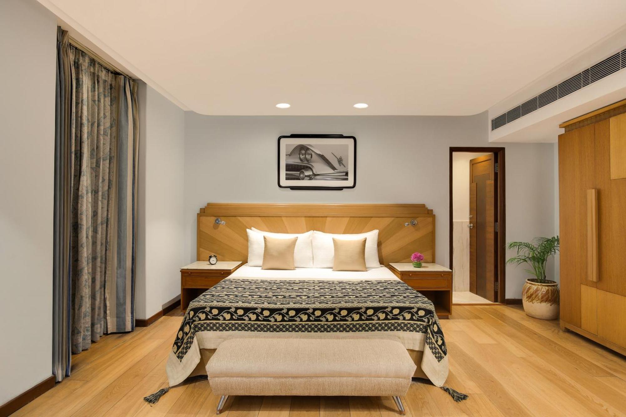Ambassador, New Delhi - Ihcl Seleqtions Hotel Ngoại thất bức ảnh A bedroom at the Taj Bengal
