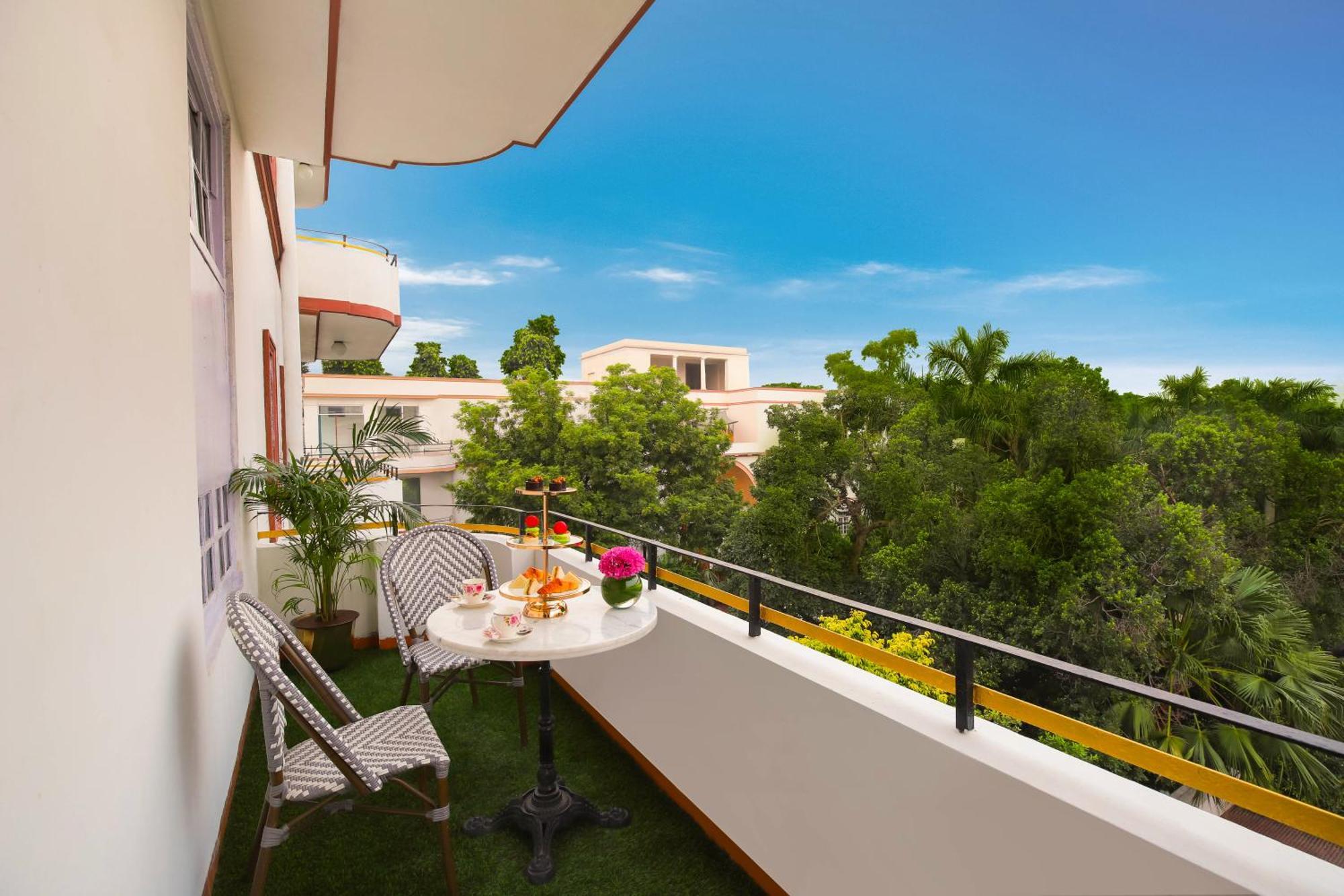 Ambassador, New Delhi - Ihcl Seleqtions Hotel Ngoại thất bức ảnh A balcony